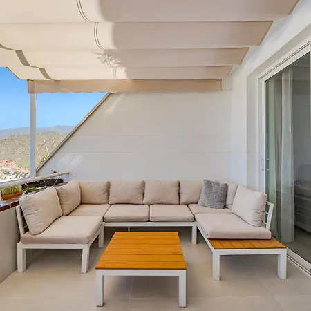 Apartment Ocean View, Two Bedroom With Heated Pool In Sunset Complex